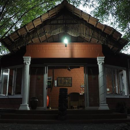 Sunbird Garden Resort Krishnagiri Oda fotoğraf